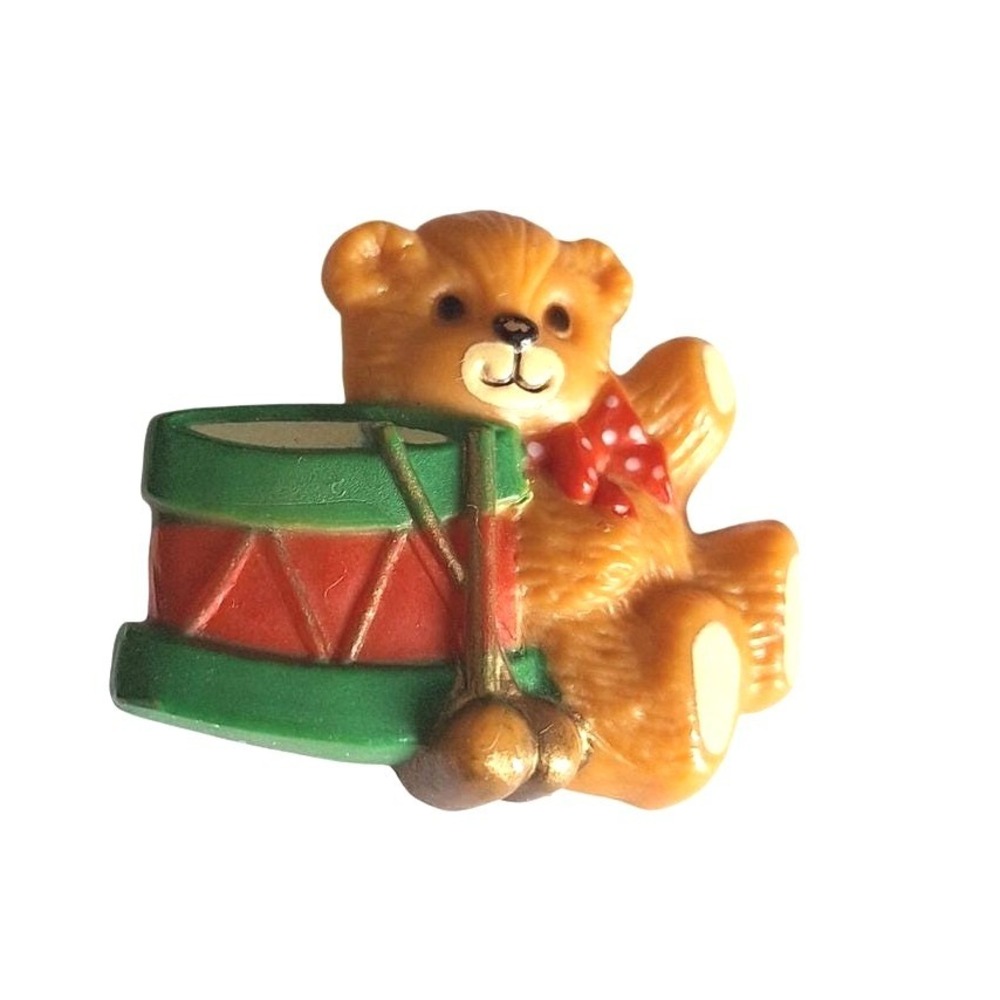 Vintage 1982 Enesco Lucy Rigg Teddy Bear Drummer Pin Brooch Christmas Holiday